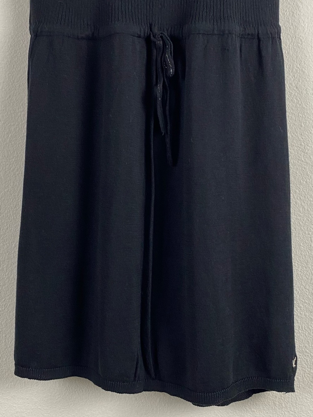 American Eagle Babydoll Henley Sweater Dress | Tie Front, Puff Short Sleeves - Picture 4 of 15